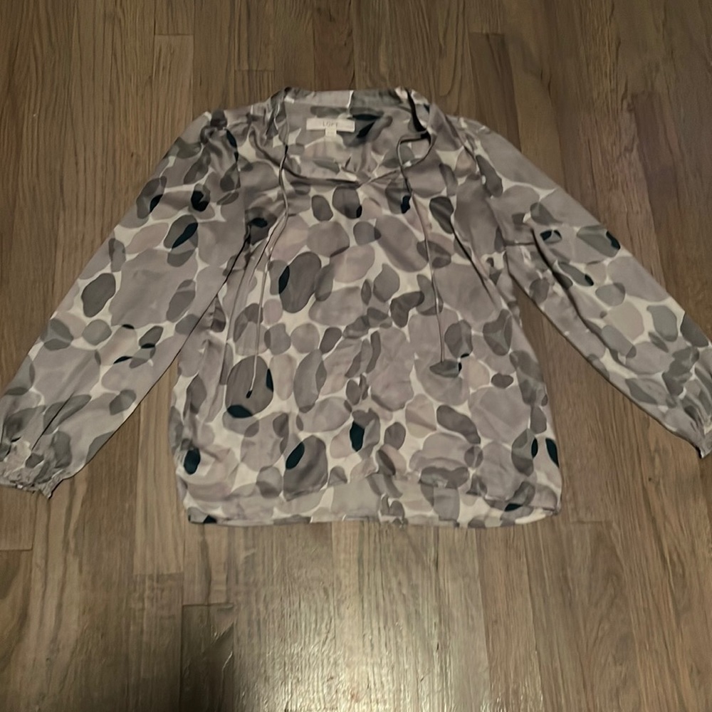Grey pebble Blouse